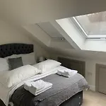 One Bedroom Apartment London